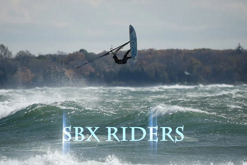 Vidéo : SBX Riders