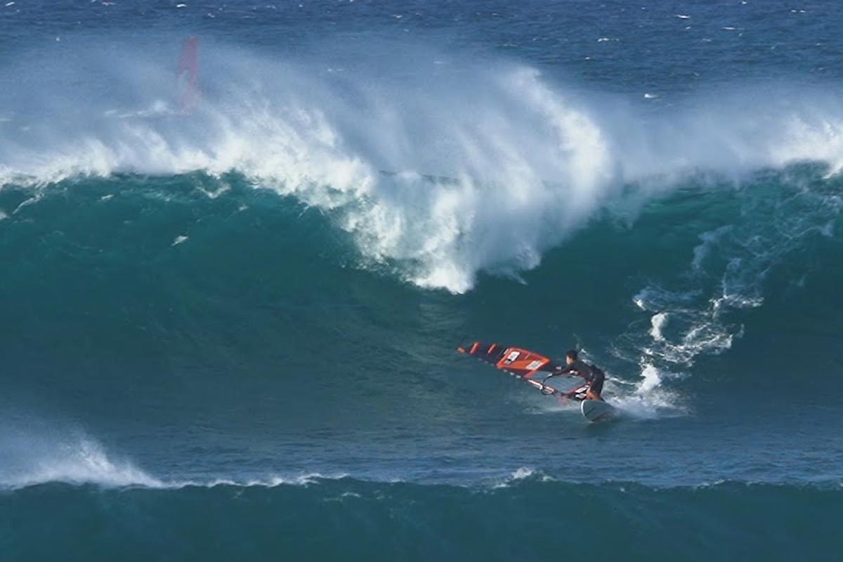 Starving | Windsurfing Maui